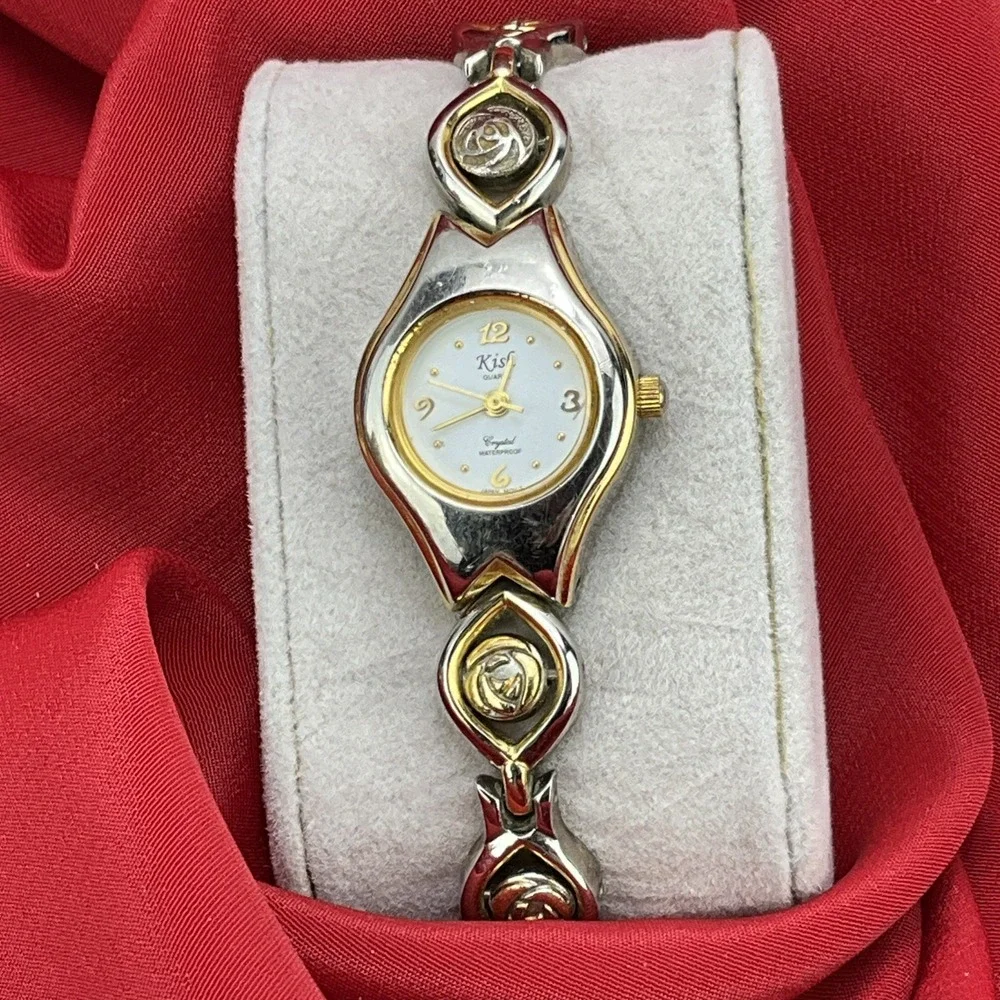 Kish Womens‎ Crystal Watch GoldTone Bracelet Quartz Waterproof New Battery